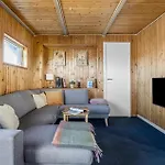 3 Bedroom Amazing In Nyaraló Løkken
